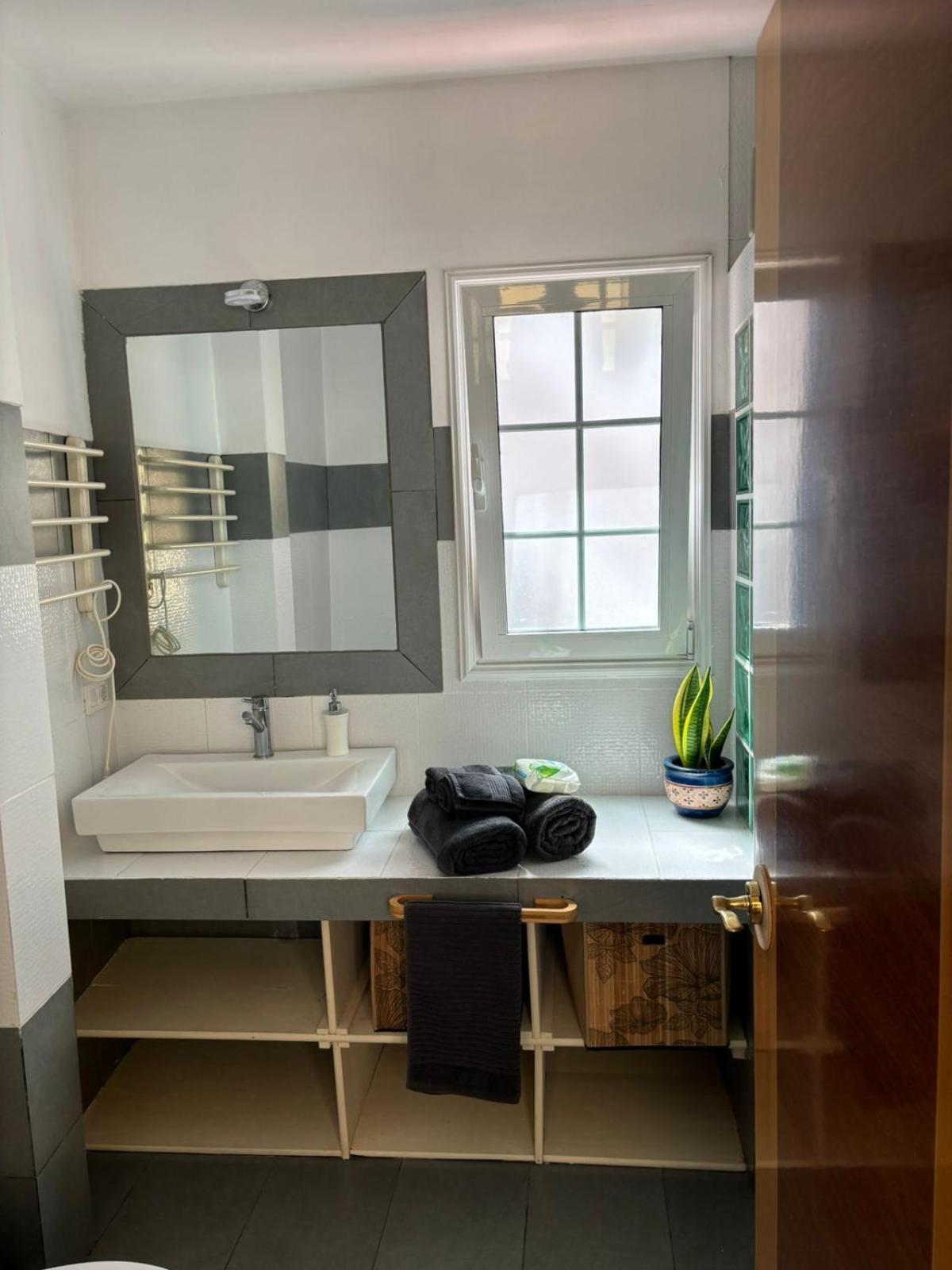 Agradable Casa Con Terraza Apartman La Laguna  Kültér fotó